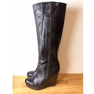 COACH Lavish Black Leather Zippered Platform Boots